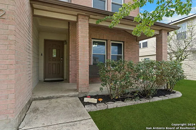 232 N Willow Way — Photo 4