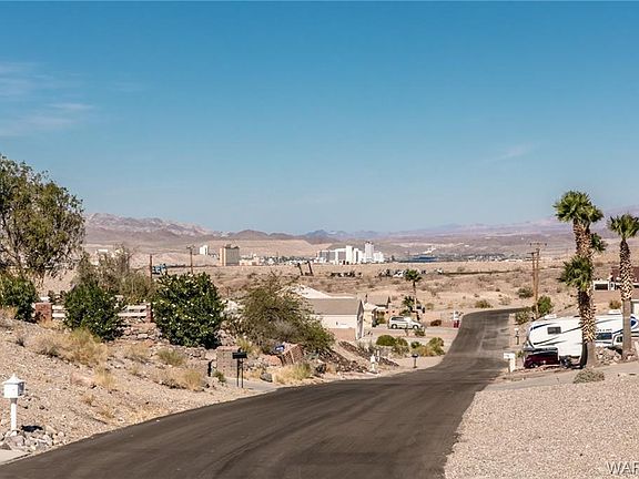 4th image of 2578 Avenida Grande