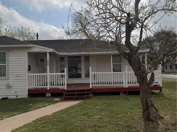 4226 Christie St, Corpus Christi, TX 78415