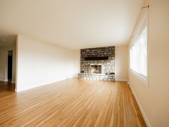 4th image of 4134 Fargo St