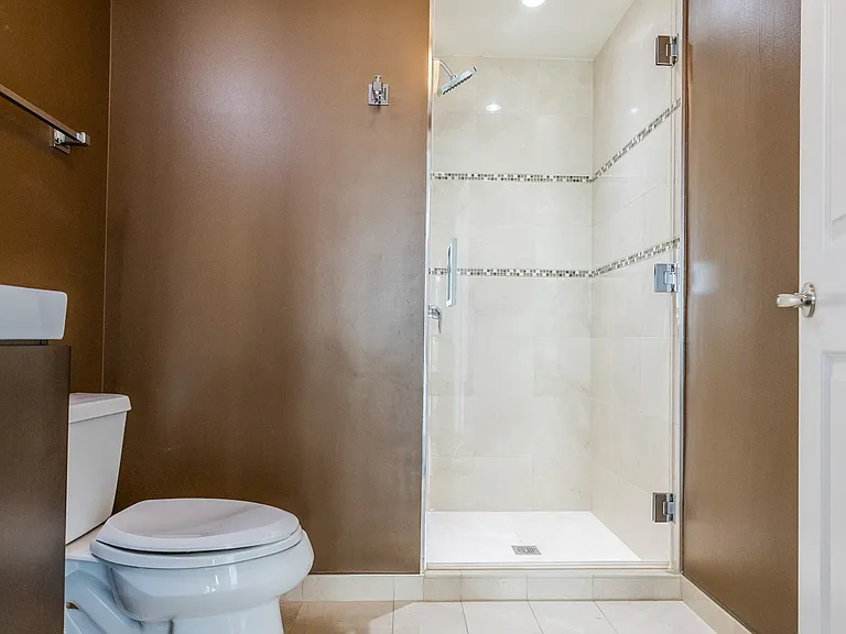 21 E Huron St #1207 — Photo 25