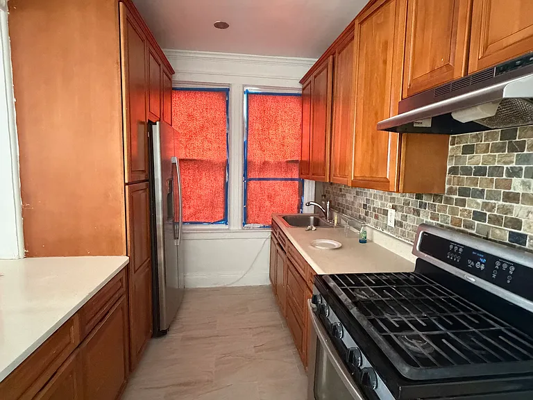 1402 Thieriot Ave #2 — Photo 5