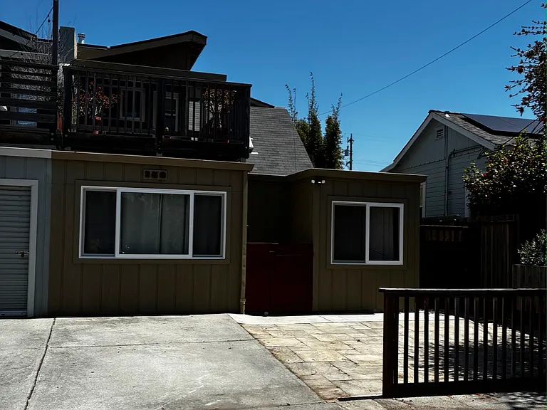258 Walk Cir — Photo 1