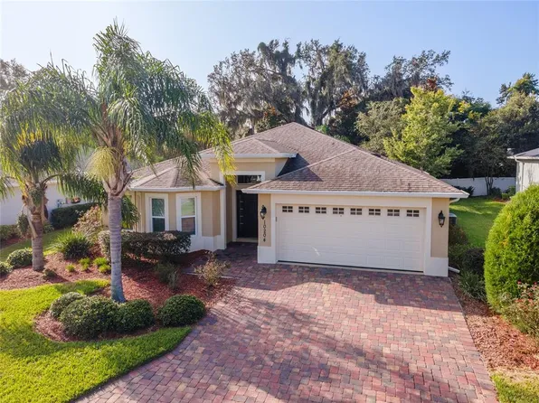 10204 Julia Isles Ave, Oxford, FL 34484