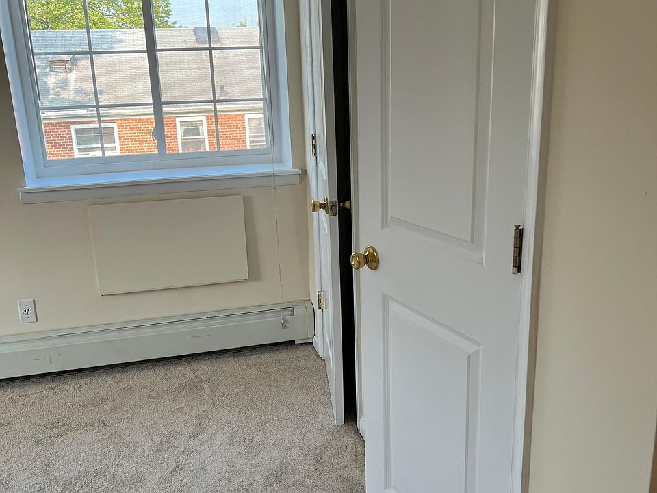 4026 193rd St FLOOR 3, Flushing, NY 11358 Zillow