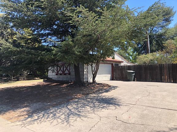 3rd image of 7125 6th Pkwy