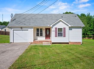 1043 Holly Rock Ct, Clarksville, TN 37040