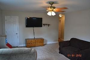 5th image of 1020 Mary Ave