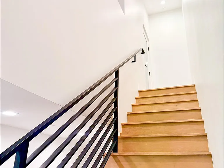 4332 Alcove Ave — Photo 15