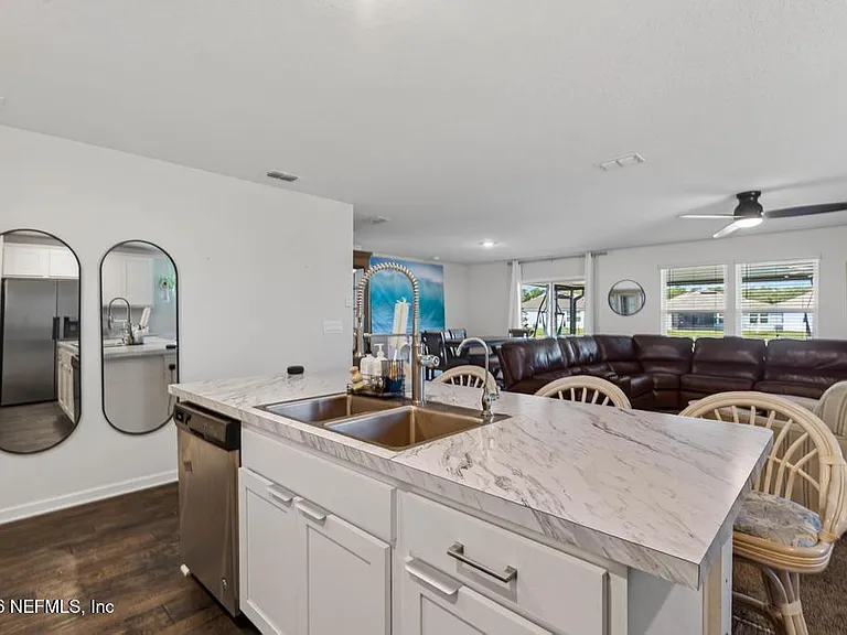 14 Jarama Cir — Photo 22