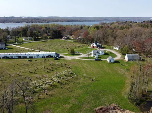 11 Peach Pl, North East, MD 21901