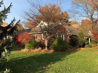 25 Warren Pl, Glen Rock, NJ 07452