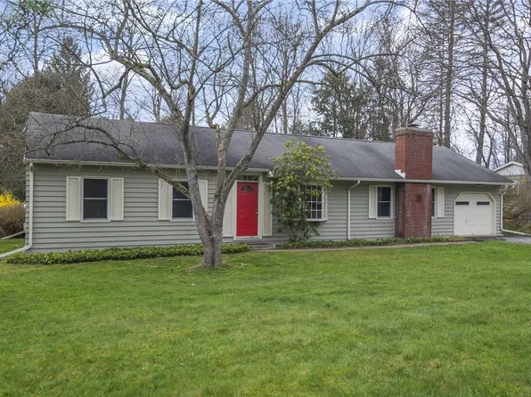 114 Winston Dr, Ithaca, NY 14850