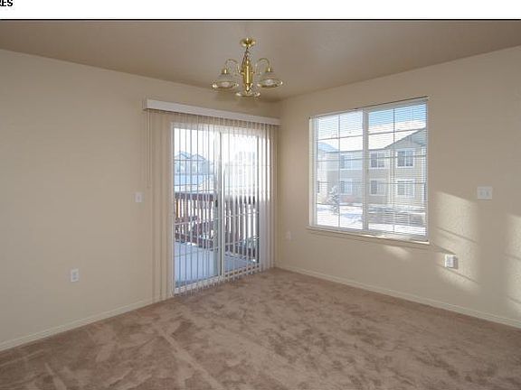 old pic dining area
