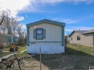 240 N 5th Ave, Mills, WY 82604