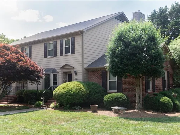 1011 Japonica Ln, Greensboro, NC 27410