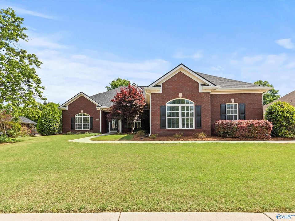 1st image of 123 Mildred Way