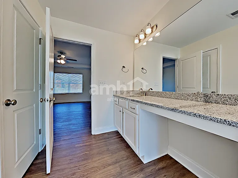 2491 Napa Valley Dr — Photo 15