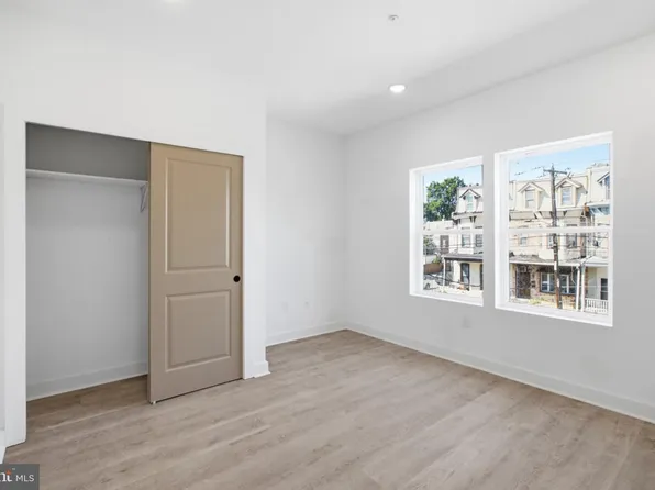 669 N 39th St #2, Philadelphia, PA 19104