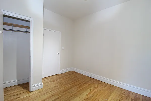 Rented by Compass | media 18