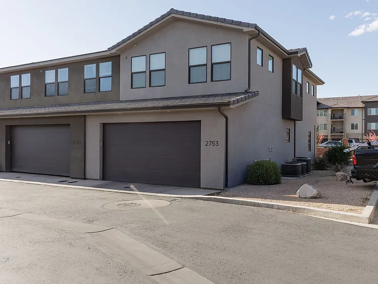 2753 E Gray Birch Dr — Photo 5