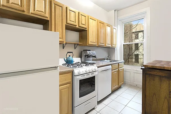 Rented by Corcoran | media 10