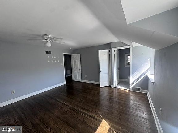 53rd image of 151 Bryn Mawr Ave