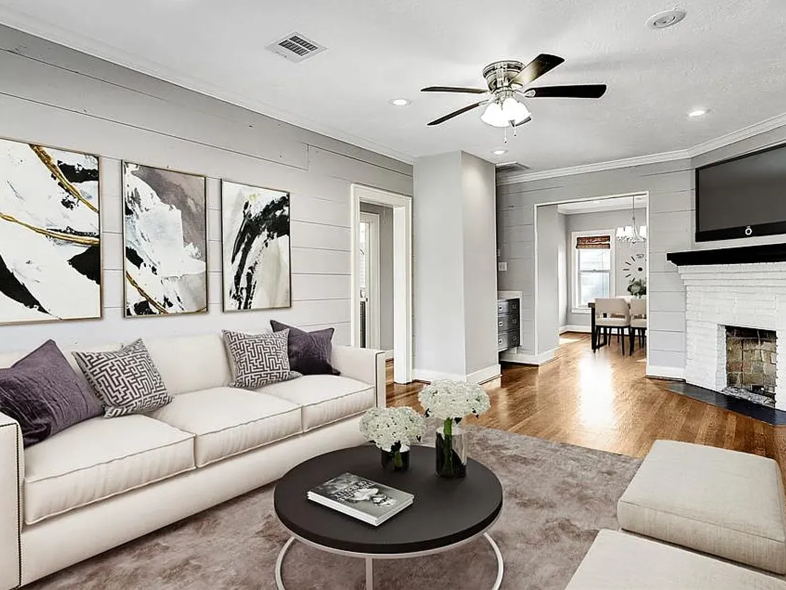 2 bed, 1292 sqft, $2,000 — Photo 1