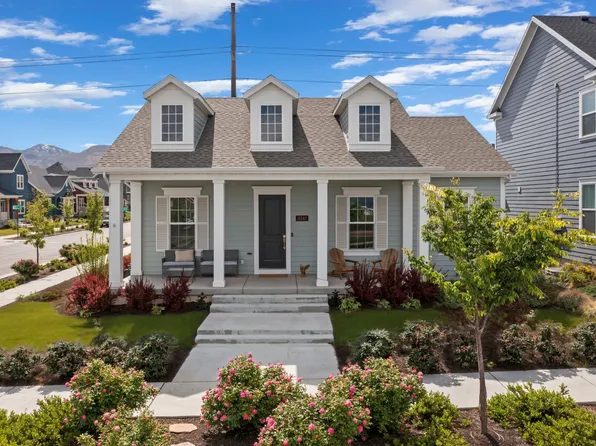 11242 S Willow Walk Dr, South Jordan, UT 84009