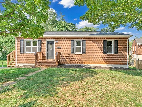 2nd image of 407 Bonhill Dr NW