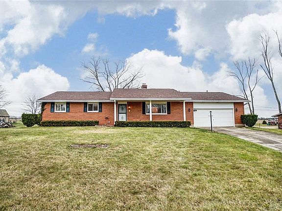 2nd image of 2418 Brown Bark Dr