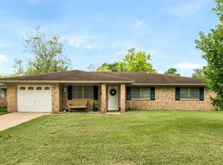 1106 Dyson Rd, West Columbia, TX 77486