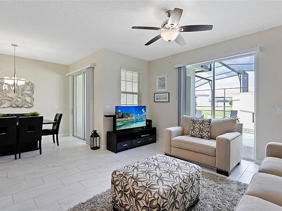 5th image of 3061 Gatsby St