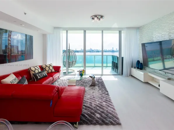 7935 East Dr APT 802, North Bay Village, FL 33141