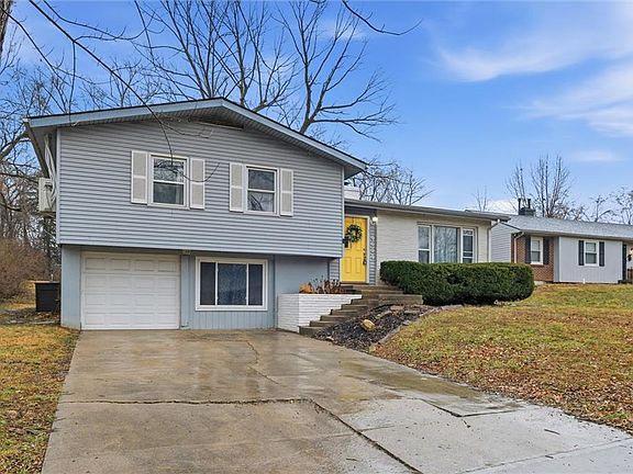 3rd image of 9629 Beacon Ave