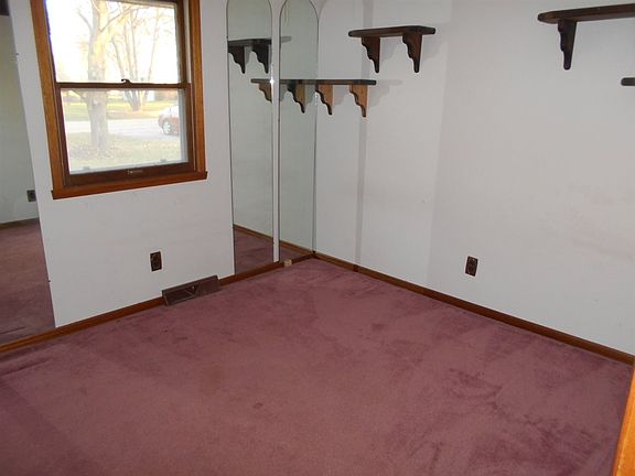 5th image of 8628 Delta Dr