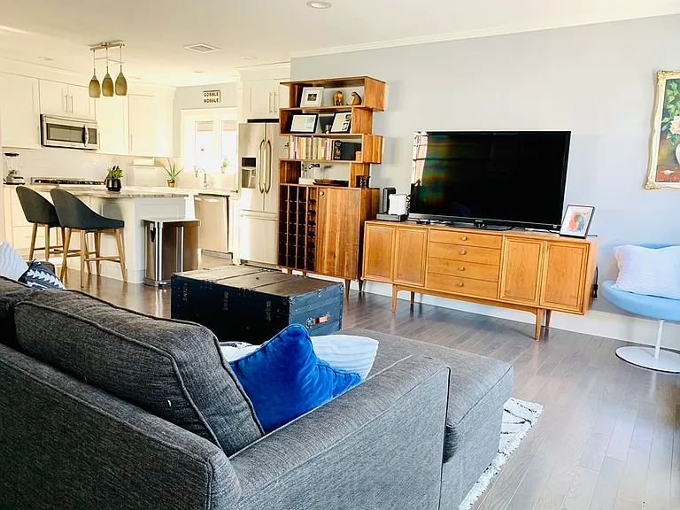 14 Wilson Ave #2 — Photo 5