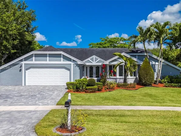 15904 W Wind Cir, Sunrise, FL 33326