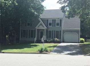 9745 Fireside Dr, Glen Allen, VA 23060