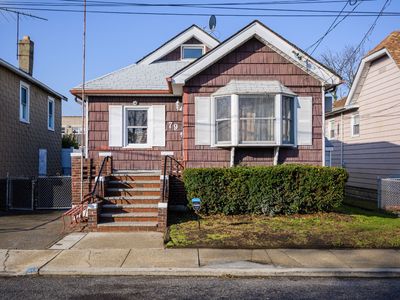 79 Cherry St, Inwood, NY, 11096