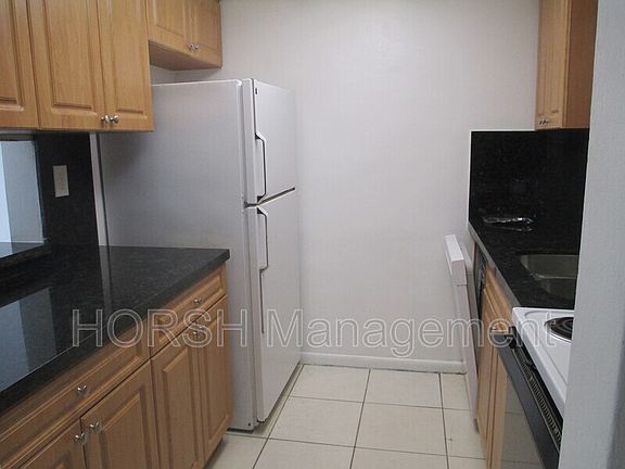 2nd image of 525 NW 72nd Ave Floor 5