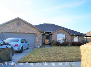 1709 Jordan Dr, Moore, OK 73160