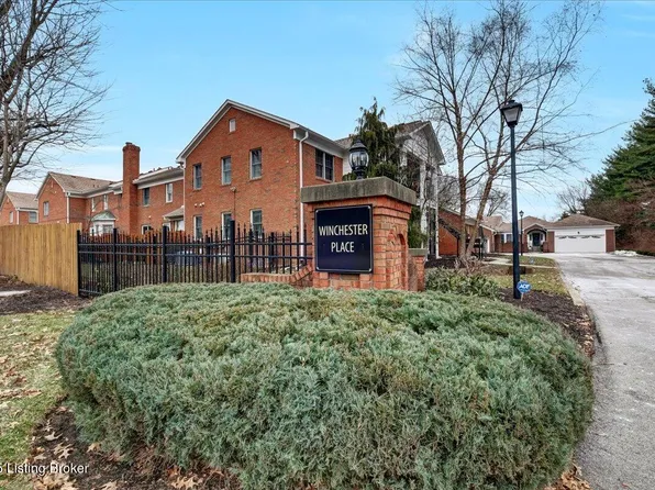 651 Breckenridge Ln APT 205, Saint Matthews, KY 40207