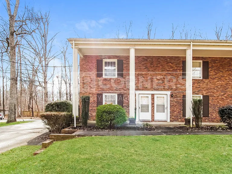 1019 Cypress Drive — Photo 1
