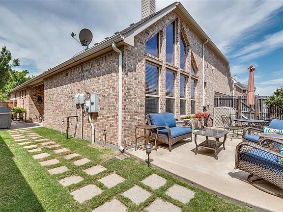 2nd image of 13138 Courtney Dr