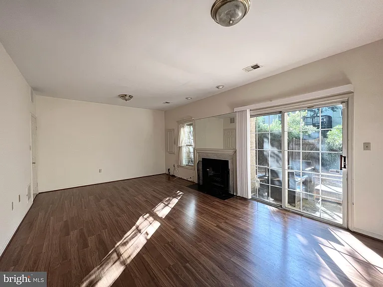 2134 Kings Garden Way #357 — Photo 18