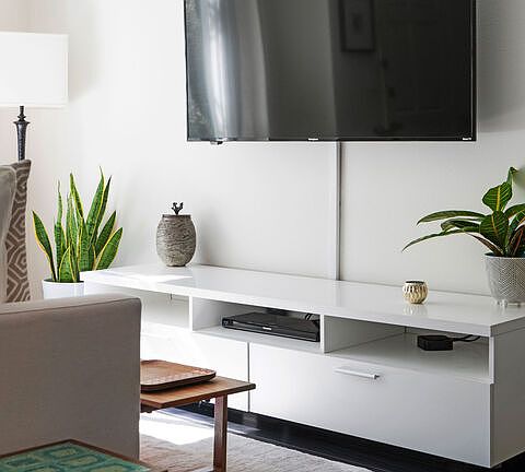 4th image of 10805 Blix St Unit 2