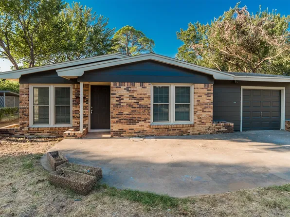 6216 Windermere Pl, Fort Worth, TX 76112