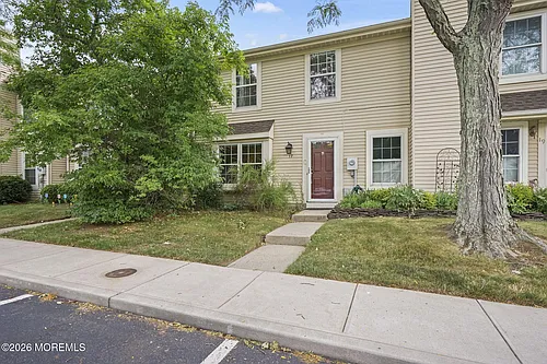 17 Alameda Ct Photo 1