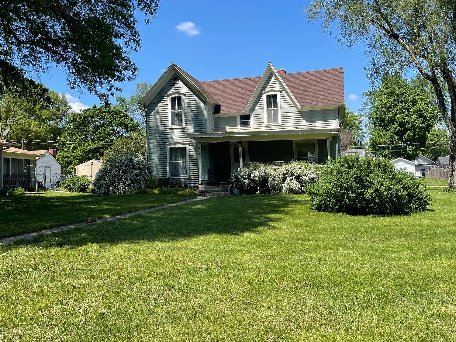 606 Cherokee Ave, Hiawatha, KS 66434 MLS 82356 Zillow